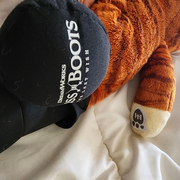 Build a Bear Puss in Boots, stuffed animal - Picture 3 of 6